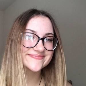 Meet your Posher, Rhiannon